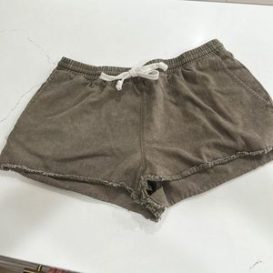 Volcom pull on shorts size L (10)